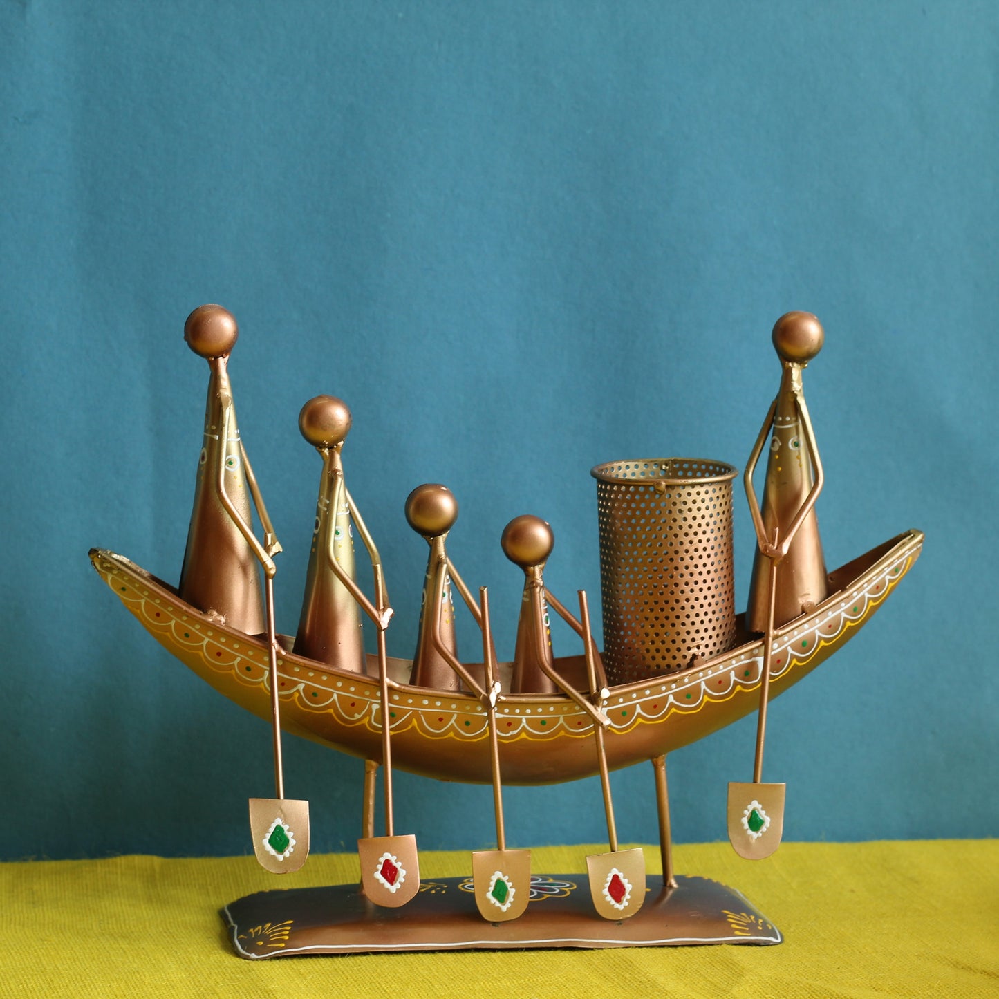 Big Boat Showpiece