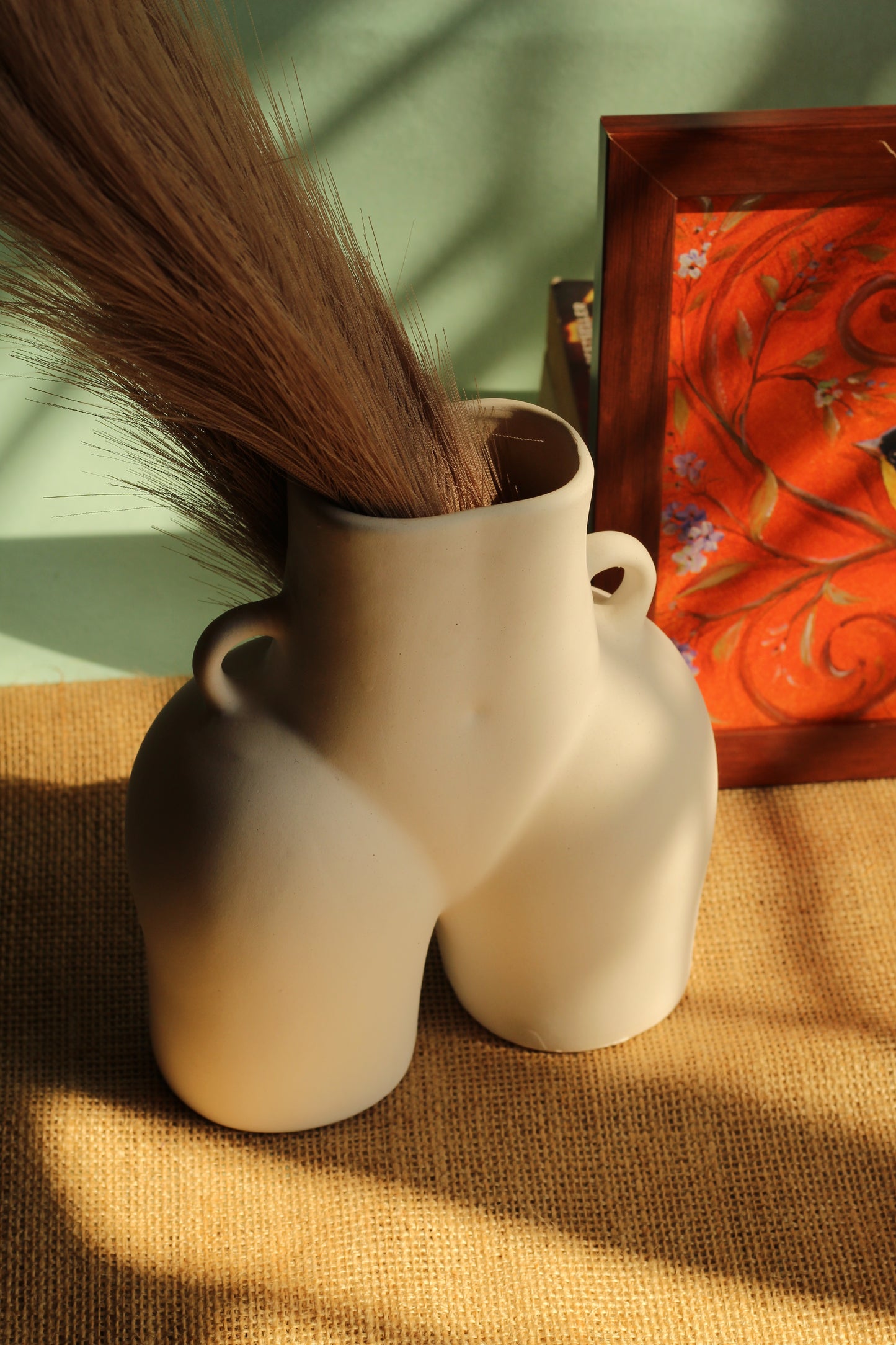 Lady Butt Vase