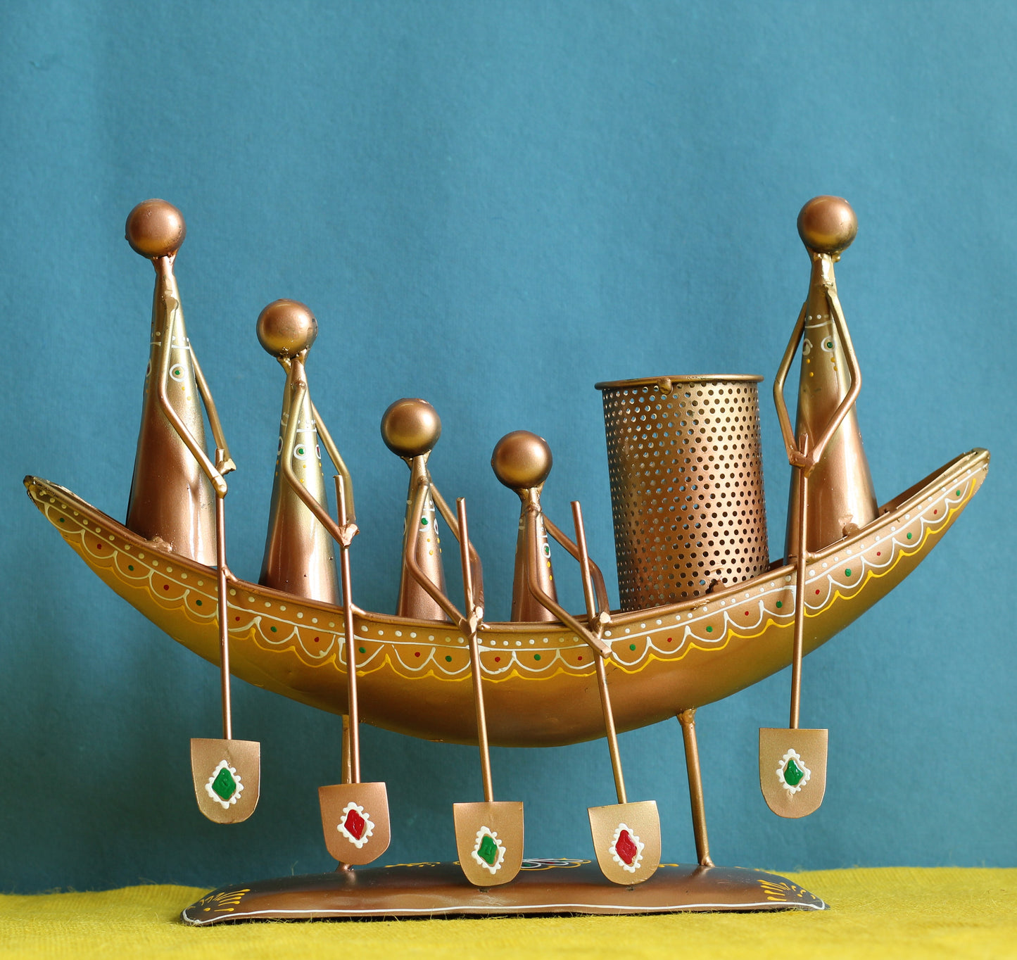 Big Boat Showpiece