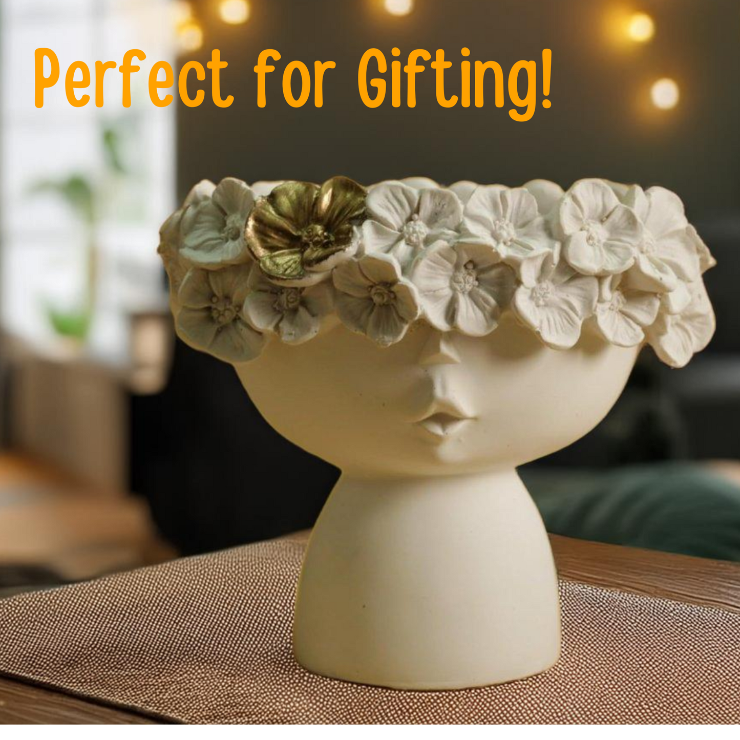 WHITE QUEEN VASE