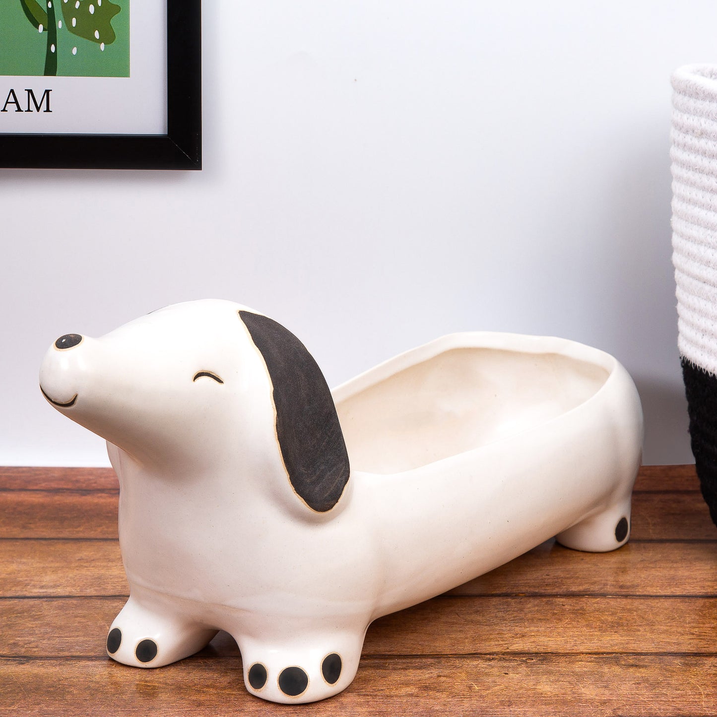The Dawg Planter