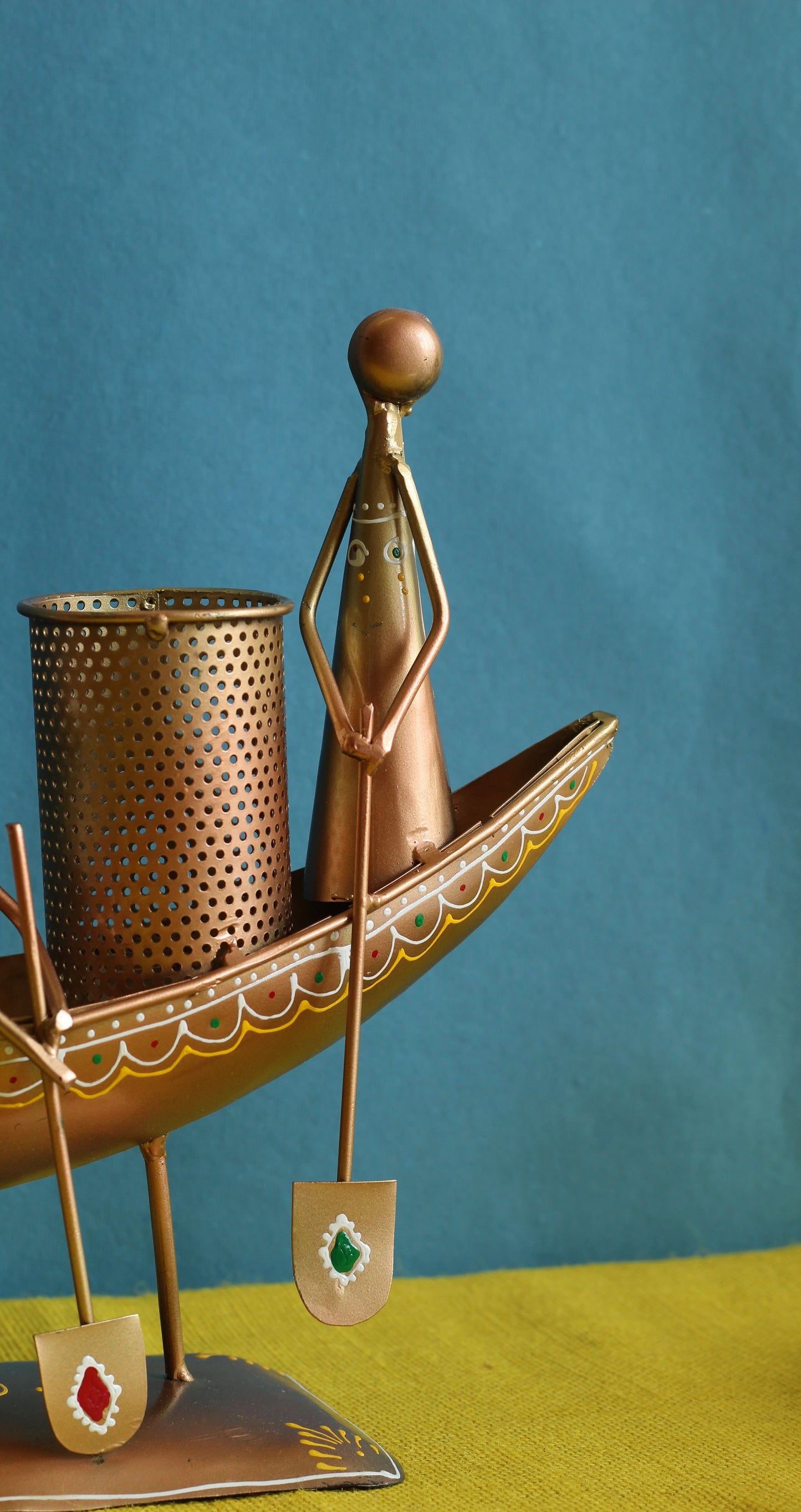 Big Boat Showpiece
