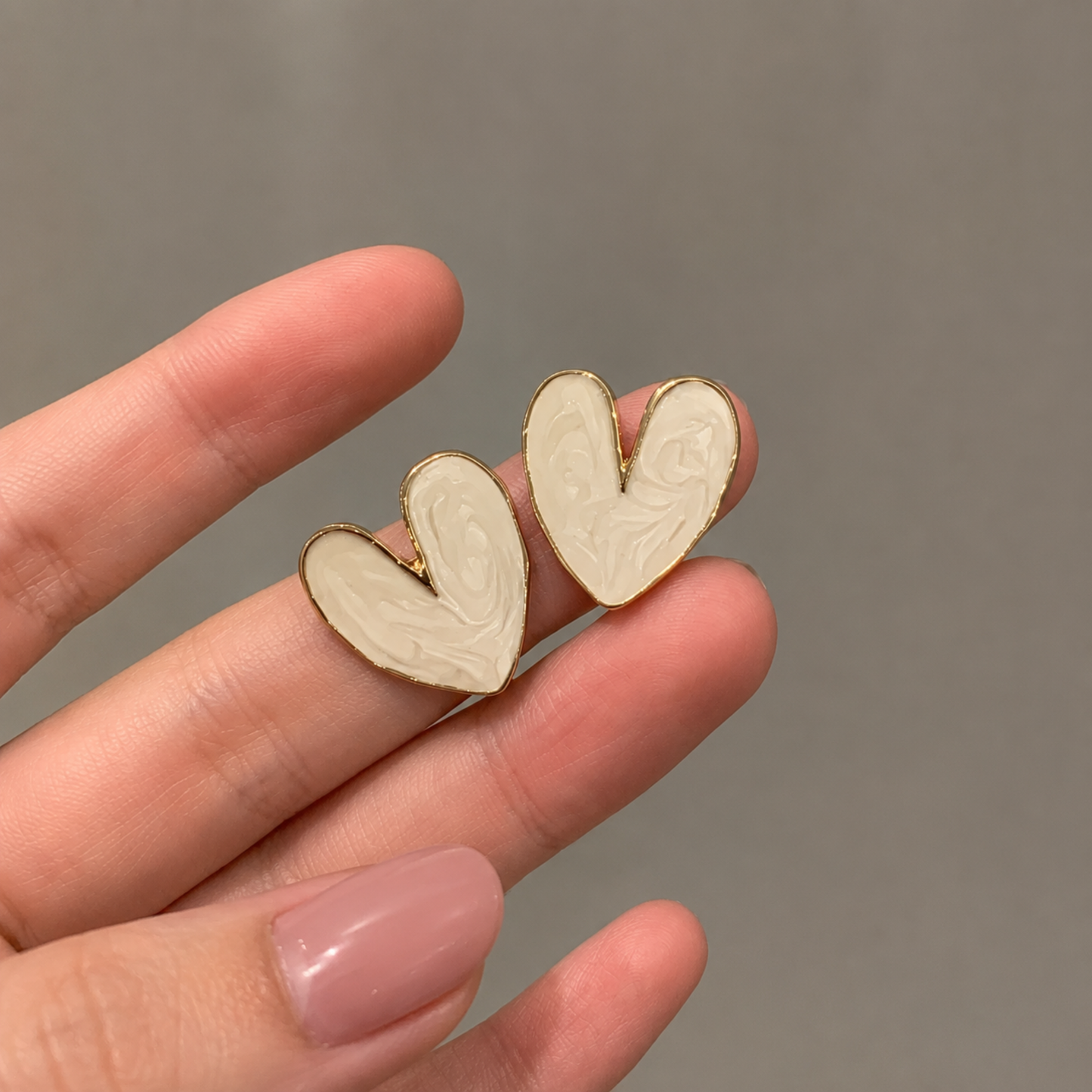 Vanilla Heart Studs