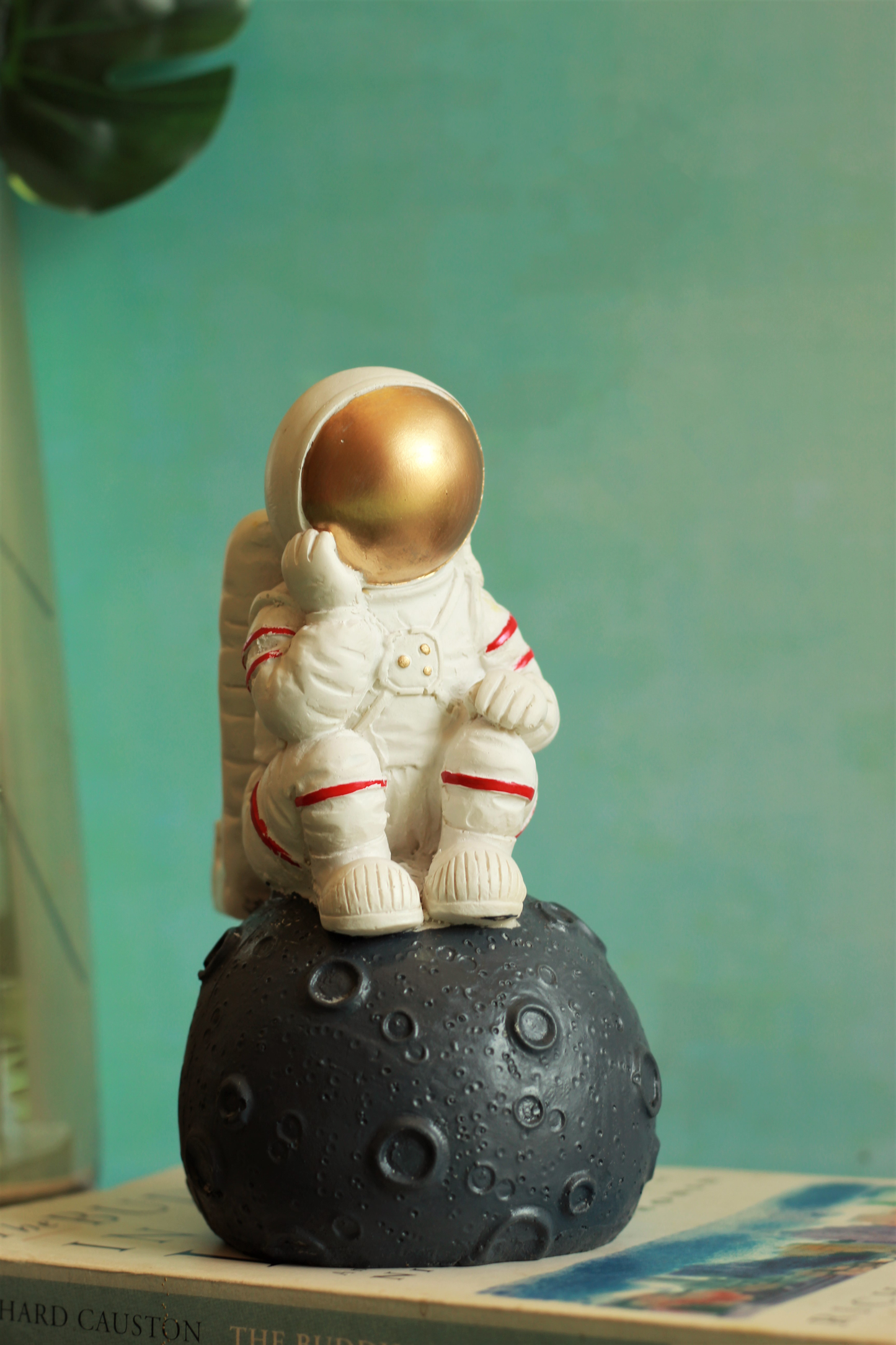 Thinking Astronaut