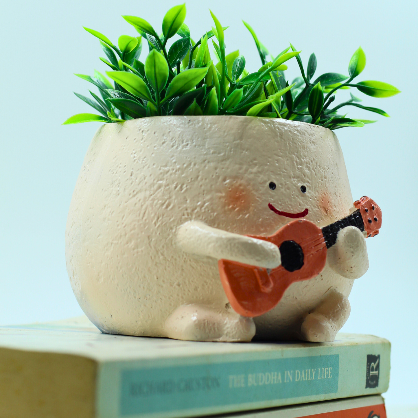 Guitar Guy Planter