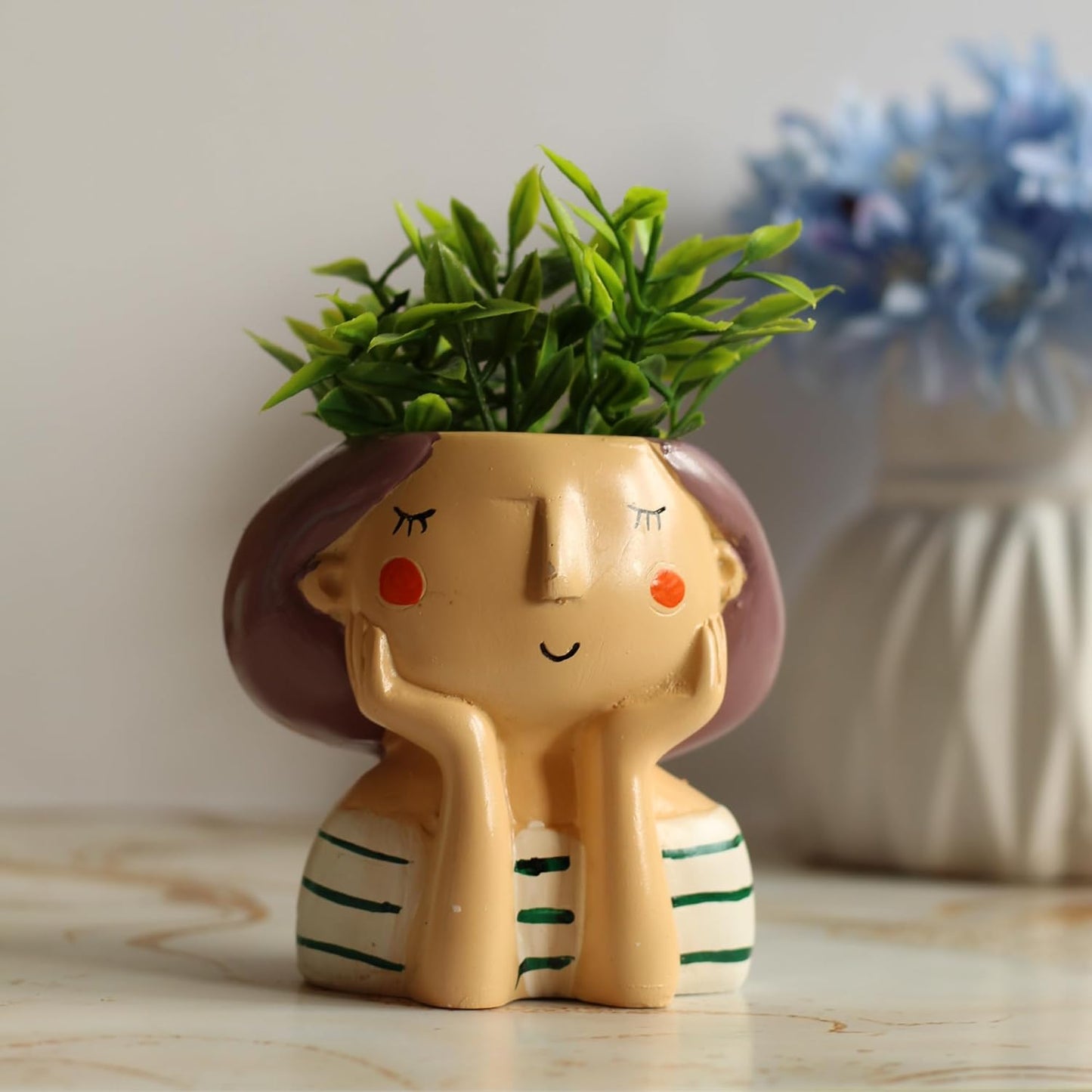 Happy Girl Showpiece