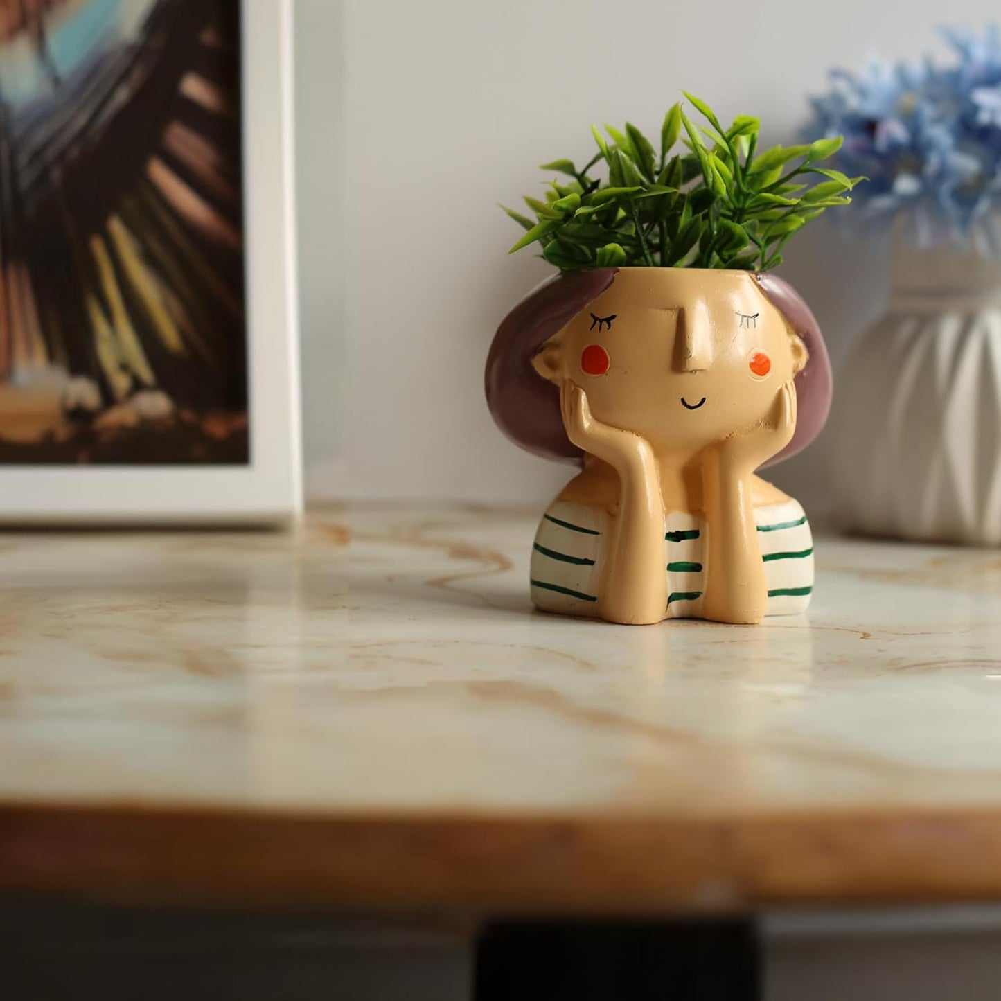 Happy Girl Showpiece