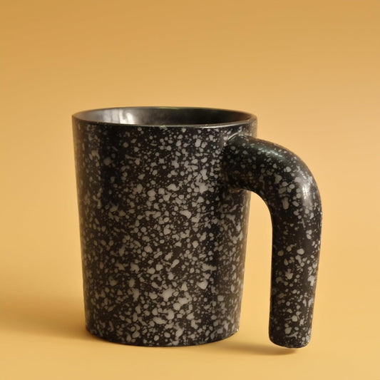 Black Trunk Cup