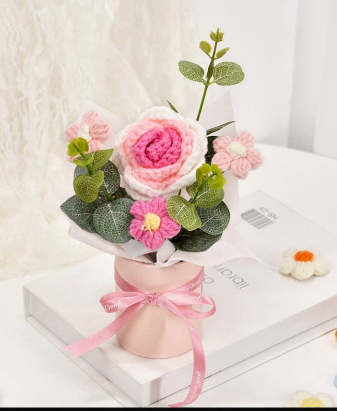 Pink Rose Crochet Flower Bouquet (1 pc)
